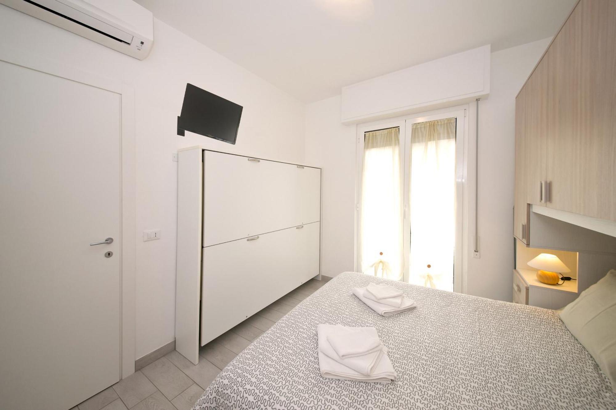 Fornaci 9 Rivieraholiday Pietra Ligure Bagian luar foto